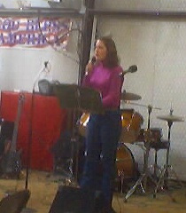 febvfd2003-fguestsinger.jpg