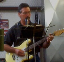 julyvfd-singer-guitarist.jpg
